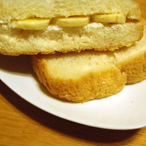 レモンクリームチーズとバナナのサンド